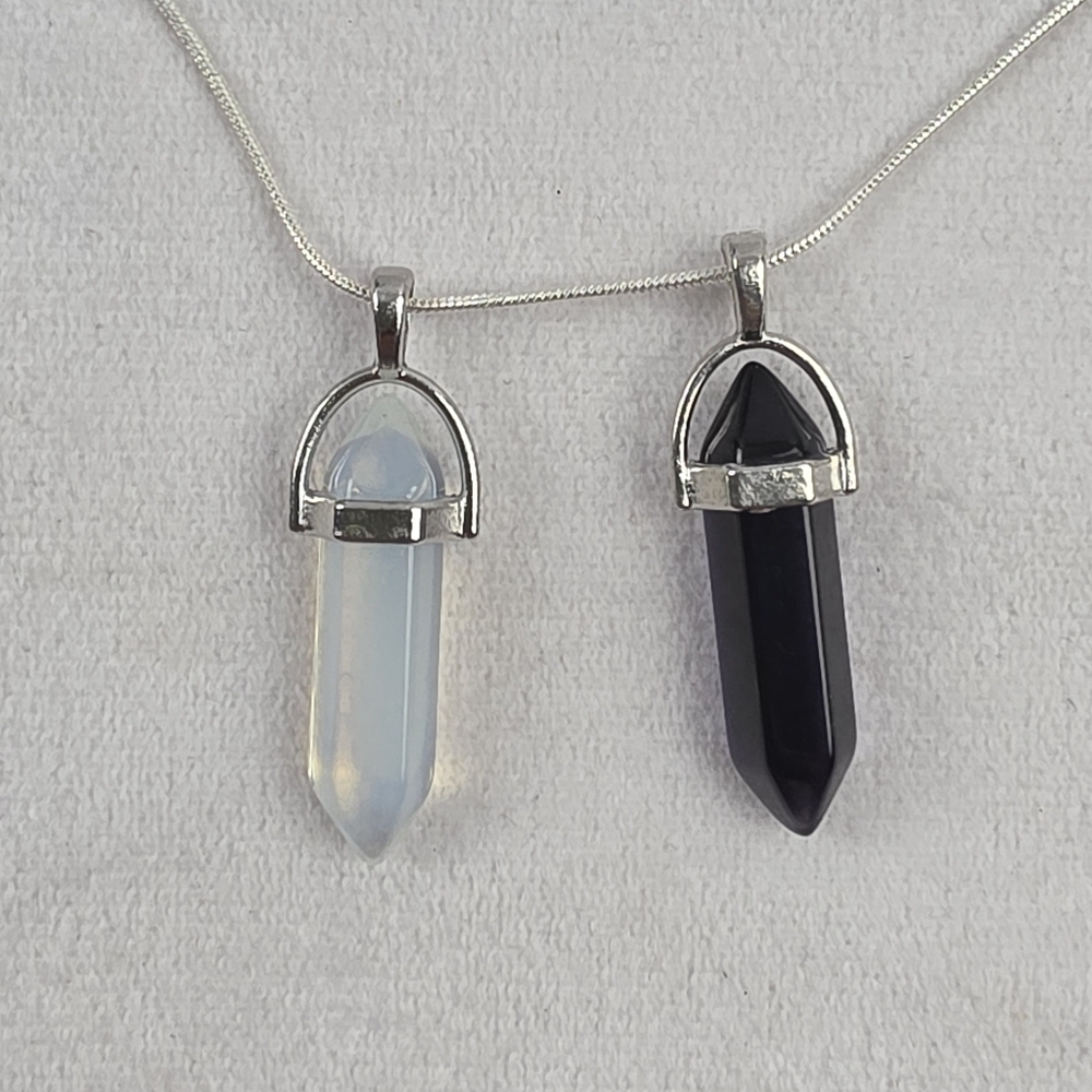 NWOT Crystal Point Chakra Aura Necklace Sterling Silver Chain 18" - Picture 7 of 7